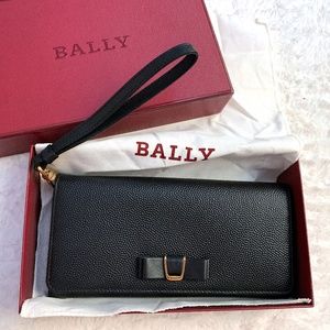Bally Continental Wristlet Wallet
